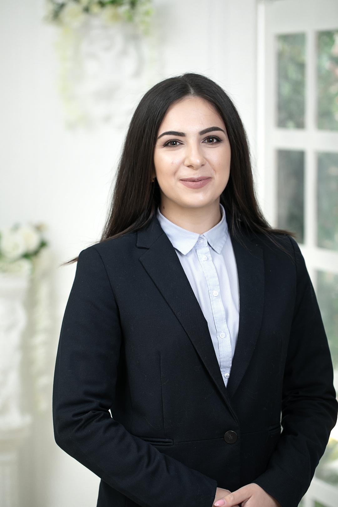 Мамедова Оксана Видадиевна - председатель Совета молодых адвокатов Кировской области